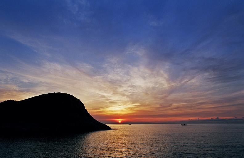Sunrise, Shek O, Hong Kong 2001